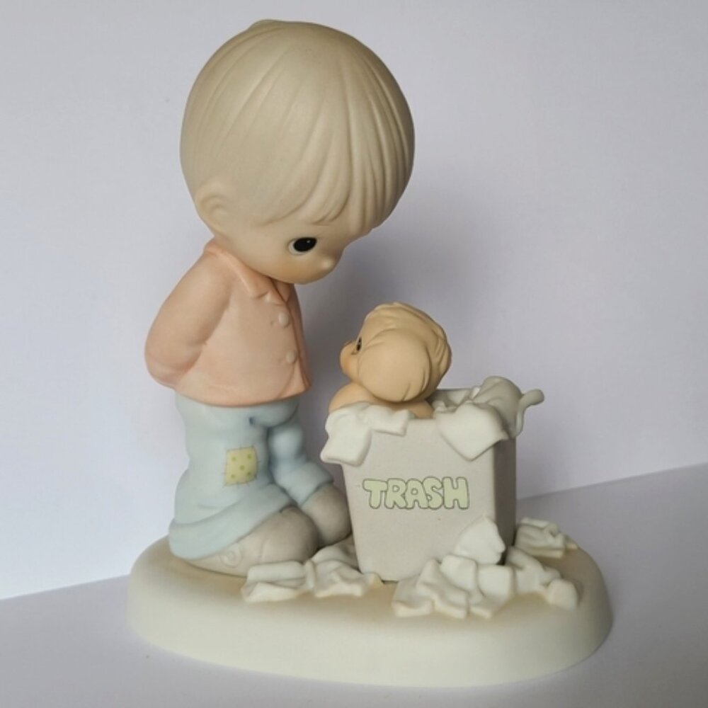 Vintage Precious Moments Boy Friendship Collectible Porcelain Figurine